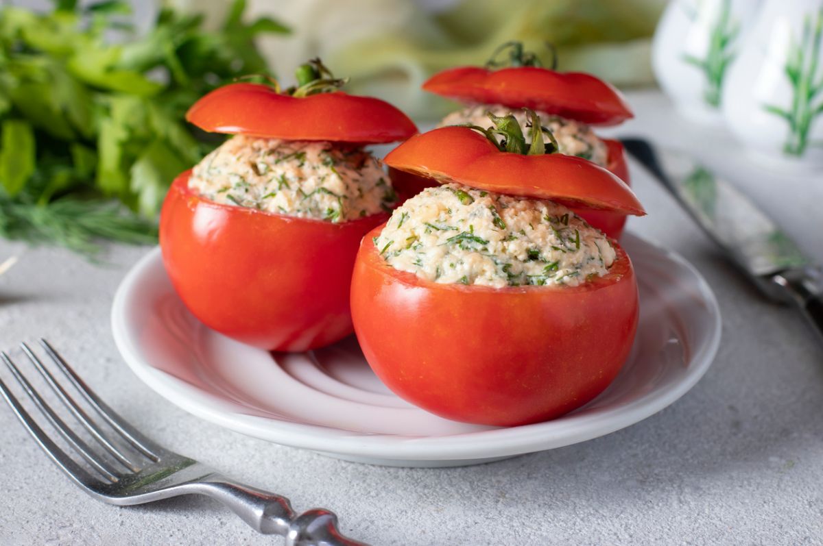 tomates rellenos recetas frescas