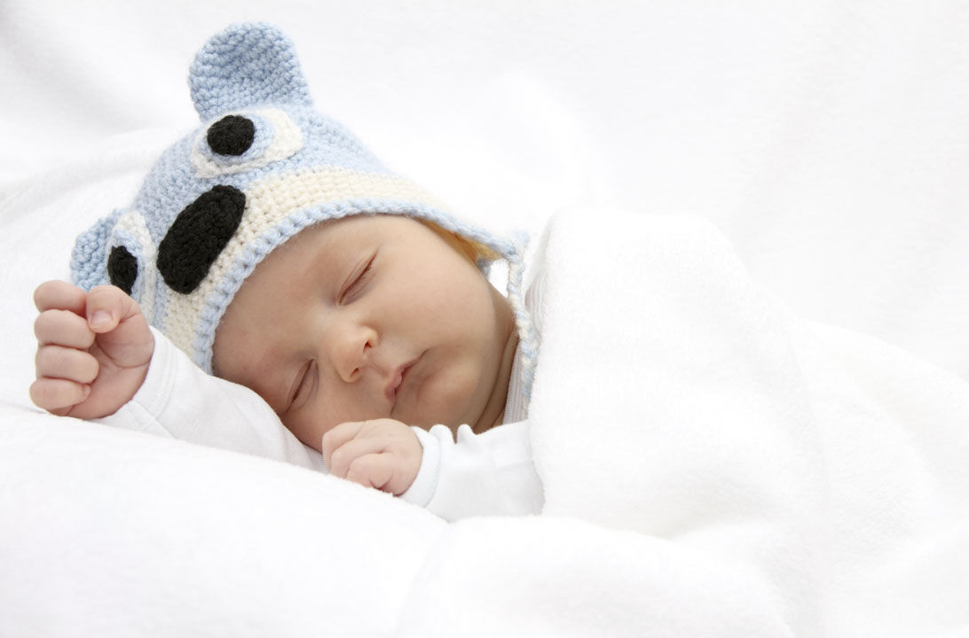 Ropa para bebé recién nacido, ¿qué prendas son necesarias si es