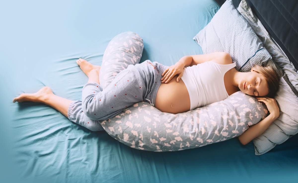 Momcozy Almohadas de embarazo para dormir, almohada de cuerpo completo en  forma de U para mujeres embarazadas con funda de algodón extraíble de