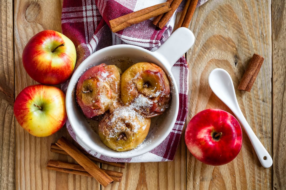 acompañamiento para manzanas asadas