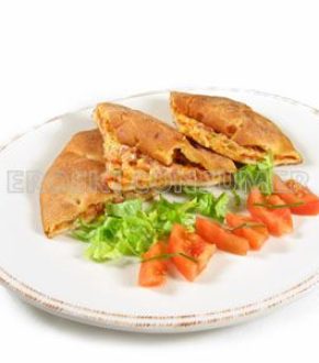 Calzone de carne y queso | Consumer