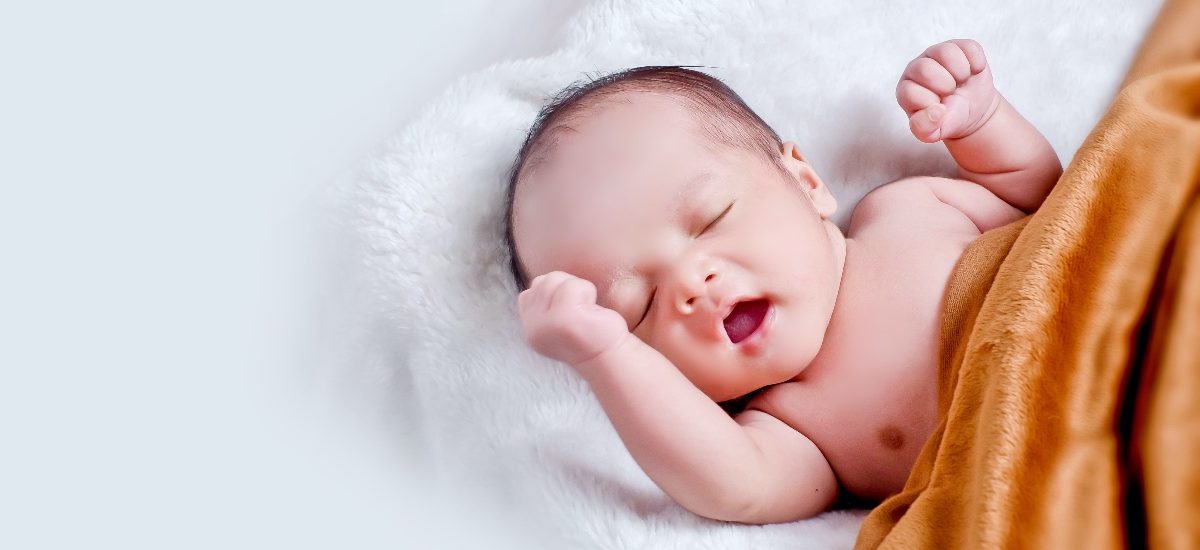 Tres señales de que su recién nacido está sano, recien nacido