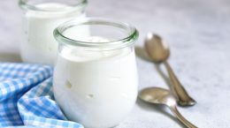 yogur griego calorías